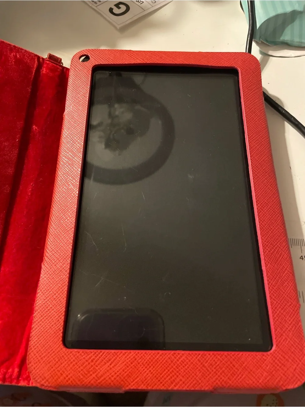 Polaroid Black Tablet with Vibrant Color Display